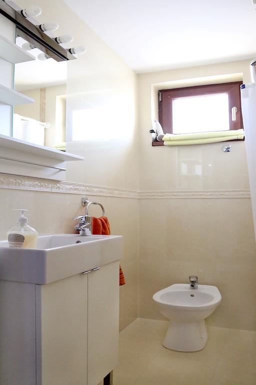 Vila Nona Apartment Nagyszeben Szoba fotó