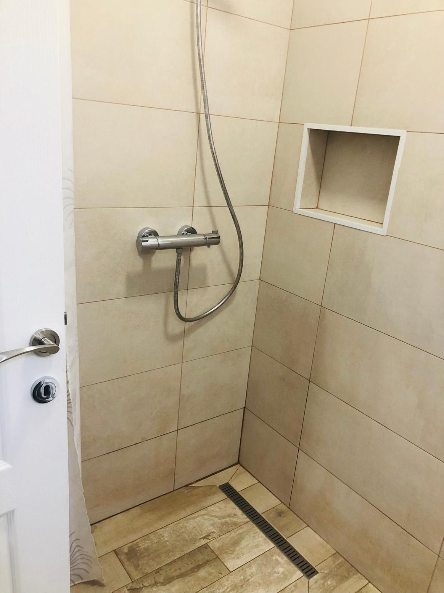 Vila Nona Apartment Nagyszeben Kültér fotó