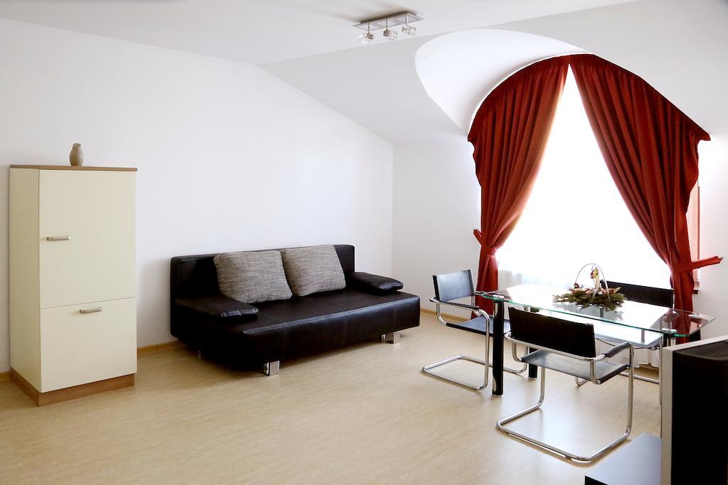 Vila Nona Apartment Nagyszeben Szoba fotó